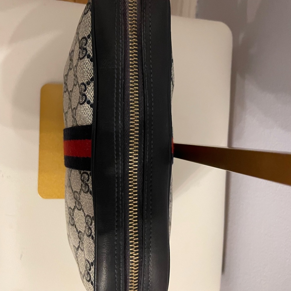 Authentic Gucci Parfums Vintage Clutch – Sherry Line, Navy Blue - Picture 2 of 7